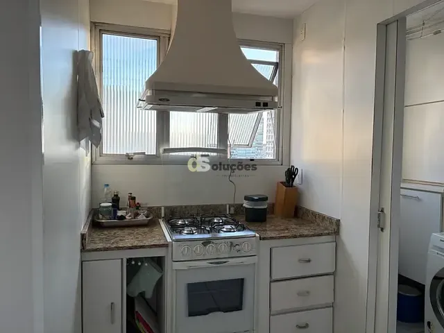 Apartamento 2 quartos e 2 banheiros, à venda, no bairro Cerqueira César em São Paulo