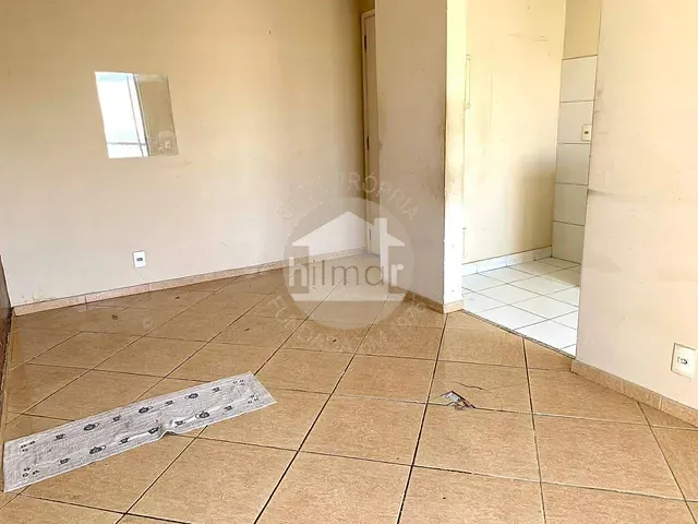 Apartamento com 48m² 2 quartos e 1 banheiro, à venda, no bairro Parada de Lucas em Rio de Janeiro