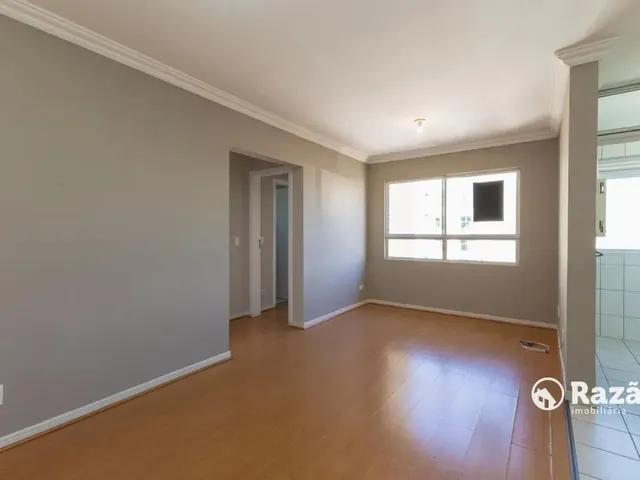 Apartamento 2 quartos e 2 banheiros, para alugar, no bairro Vila Izabel em Curitiba