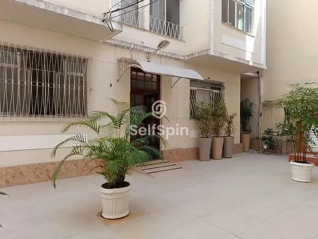 Apartamento 2 quartos e 2 banheiros, para alugar, no bairro Icaraí em Niterói