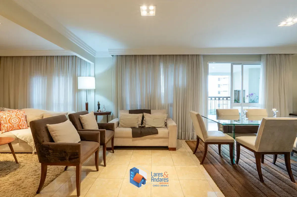 Apartamento, 3 quartos, 130 m² - Foto 1