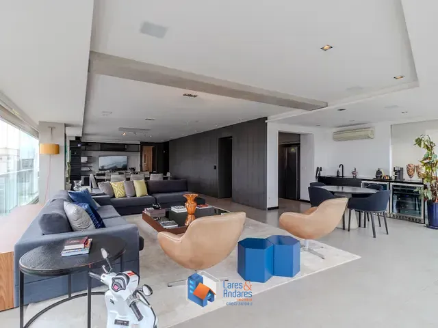 Apartamento com 219m² 3 quartos e 5 banheiros, à venda, no bairro Campo Belo em São Paulo