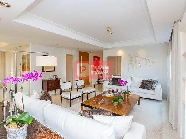 Apartamento com 243m² 3 quartos e 4 banheiros, à venda, no bairro Moema em São Paulo