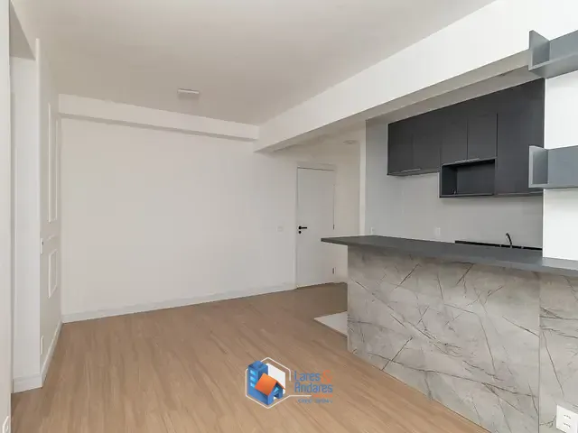 Apartamento com 5700m² 2 quartos e 2 banheiros, à venda, no bairro Vila Prudente em São Paulo
