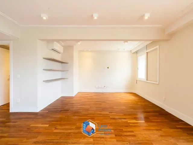 Apartamento com 250m² 3 quartos e 4 banheiros, à venda, no bairro Higienópolis em São Paulo