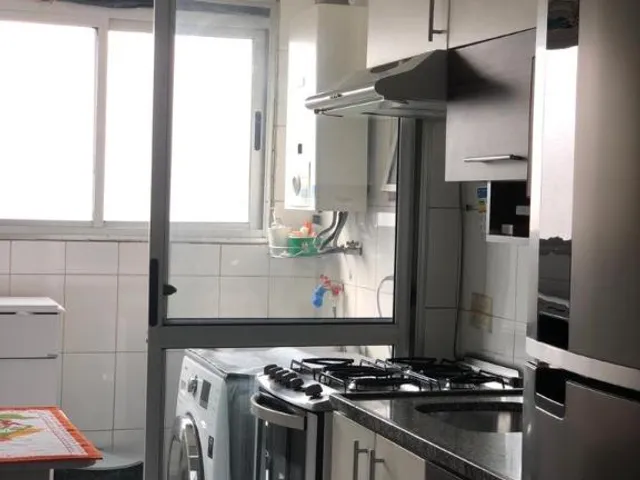 Apartamento 3 quartos e 2 banheiros, à venda, no bairro Cambuci em São Paulo