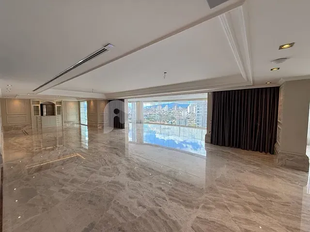 Apartamento 4 quartos e 8 banheiros, à venda, no bairro Santana em São Paulo