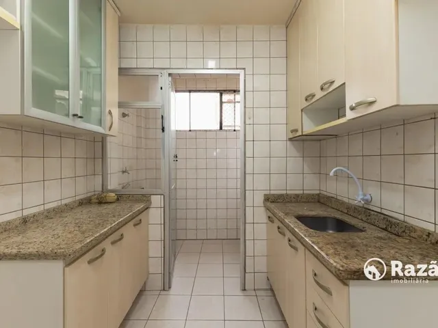 Apartamento 3 quartos e 1 banheiro, para alugar, no bairro Uberaba em Curitiba