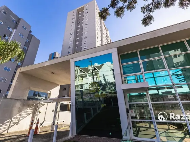 Apartamento 3 quartos e 1 banheiro, para alugar, no bairro Portão em Curitiba