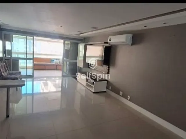 Apartamento com 197m² 3 quartos e 2 banheiros, para alugar, no bairro Icaraí em Niterói