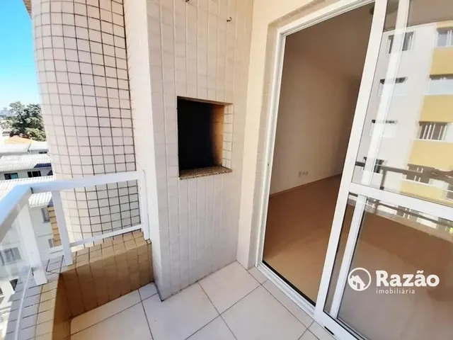 Apartamento 3 quartos e 1 banheiro, para alugar, no bairro Capão Raso em Curitiba
