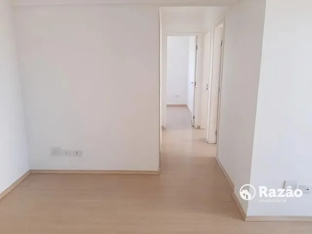 Apartamento 3 quartos e 1 banheiro, para alugar, no bairro Capão Raso em Curitiba