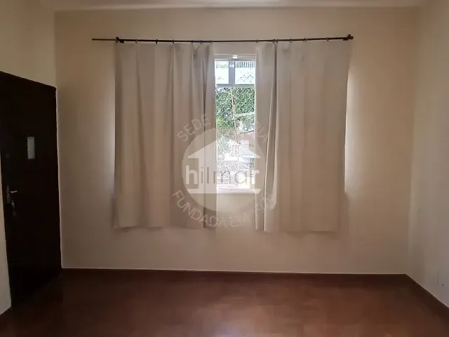 Apartamento com 70m² 2 quartos e 1 banheiro, para alugar, no bairro Irajá em Rio de Janeiro