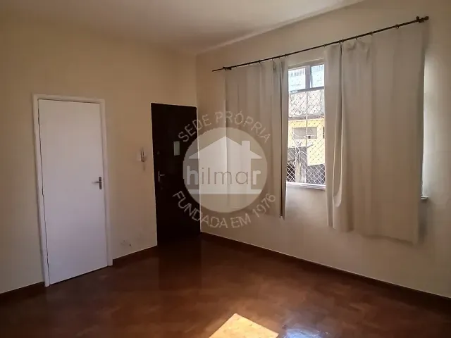 Apartamento com 70m² 2 quartos e 1 banheiro, para alugar, no bairro Irajá em Rio de Janeiro