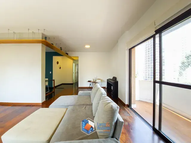 Apartamento com 135m² 3 quartos e 4 banheiros, à venda, no bairro Moema em São Paulo