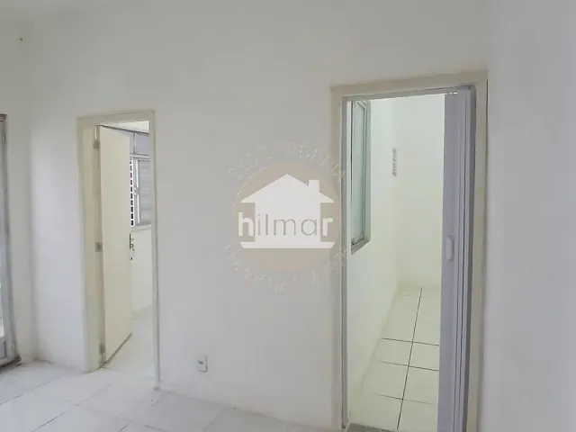 Apartamento com 65m² 2 quartos e 1 banheiro, para alugar, no bairro Braz de Pina em Rio de Janeiro