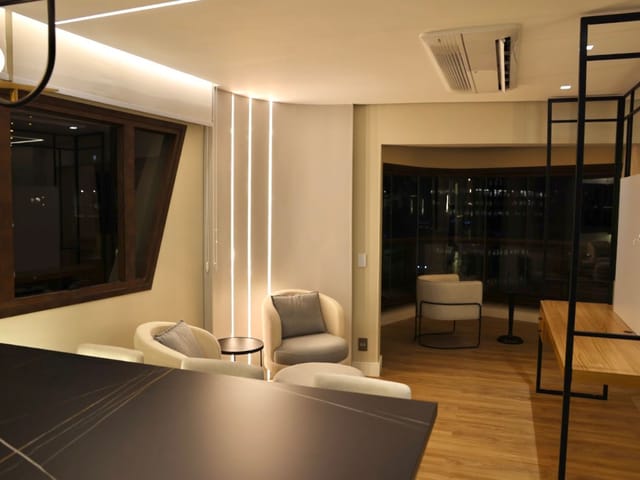 Apartamento 1 quarto e 1 banheiro, à venda, no bairro Vila Olímpia em São Paulo