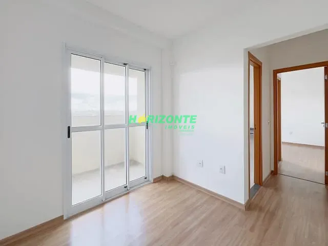 Apartamento 2 quartos e 2 banheiros, à venda, no bairro Condomínio Residencial Colinas do Paratehy em São José dos Campos