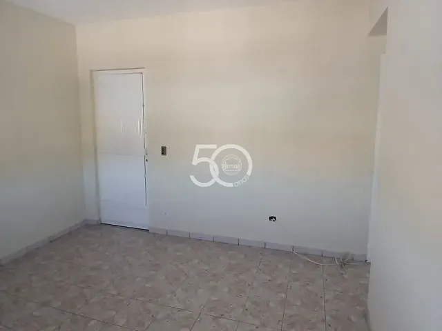 Apartamento com 61m² 2 quartos e 2 banheiros, para alugar, no bairro Penha Circular em Rio de Janeiro