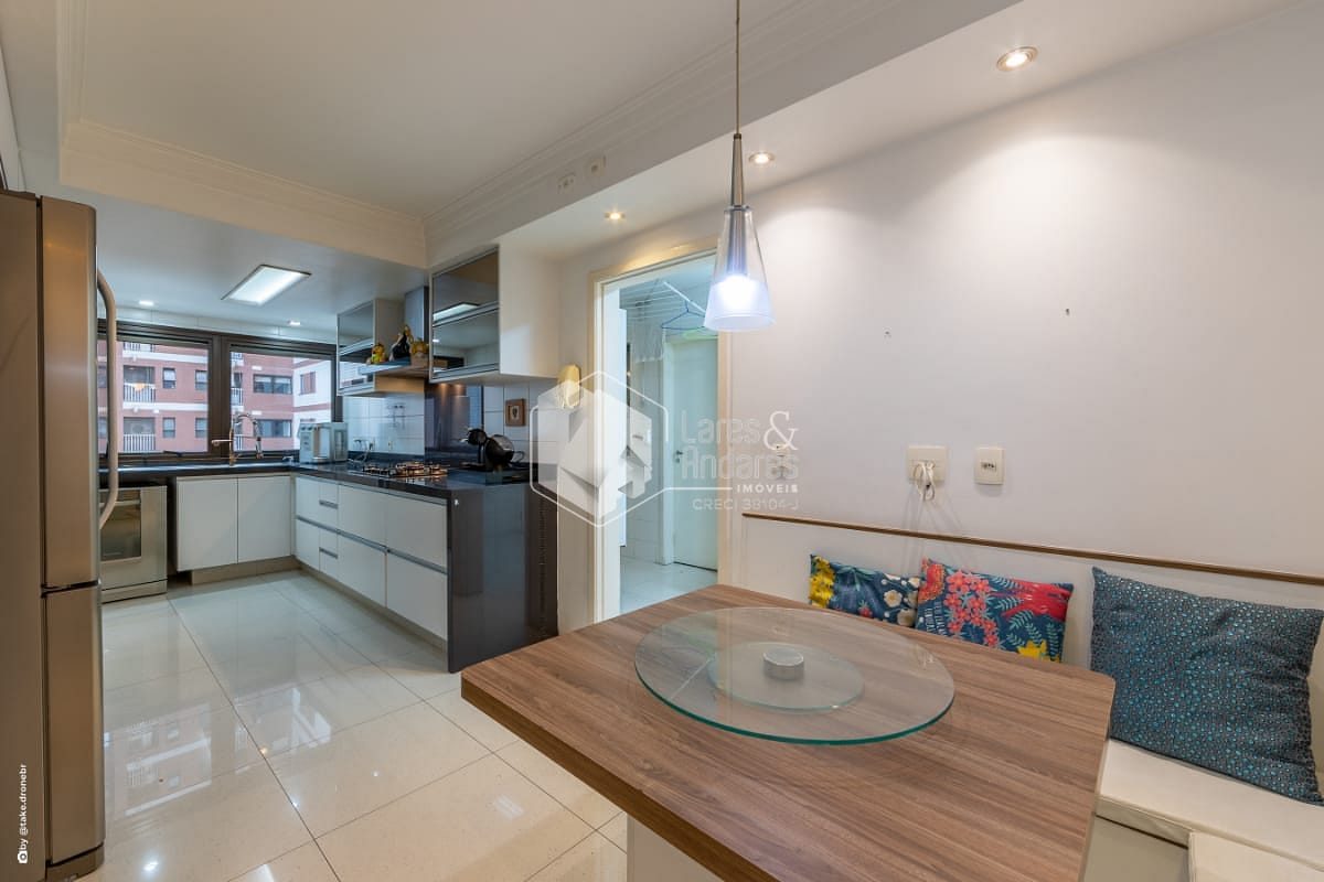 Apartamento, 4 quartos, 210 m² - Foto 26