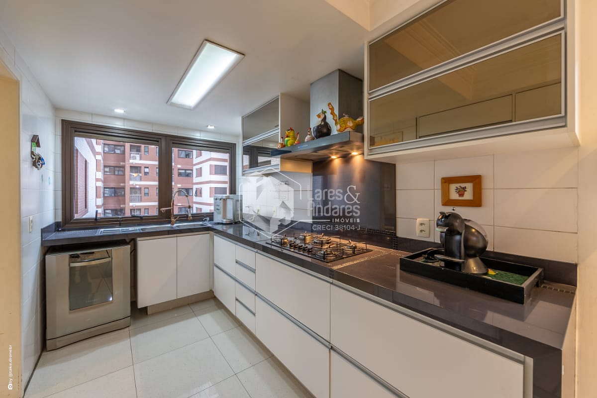 Apartamento, 4 quartos, 210 m² - Foto 23