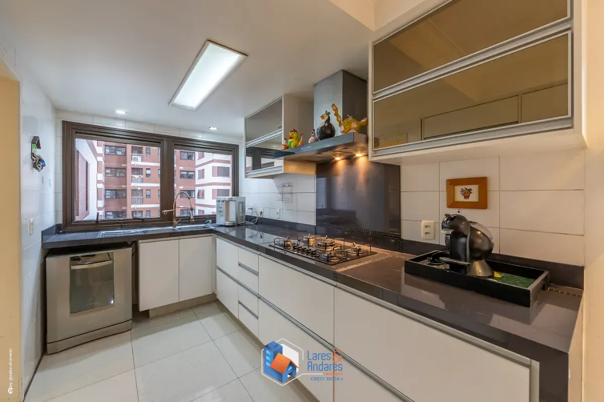 Apartamento, 4 quartos, 210 m² - Foto 23