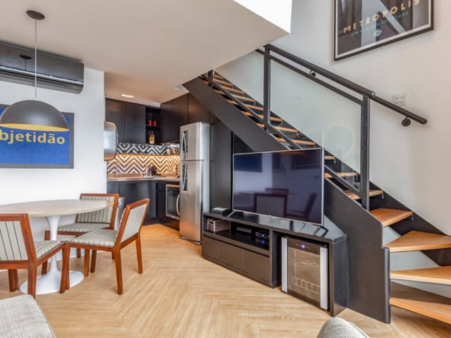 Apartamento com 67m² 1 quarto e 1 banheiro, à venda ou para alugar, no bairro Vila Nova Conceição em São Paulo