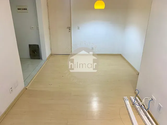 Apartamento 2 quartos e 1 banheiro, à venda, no bairro Taquara em Rio de Janeiro