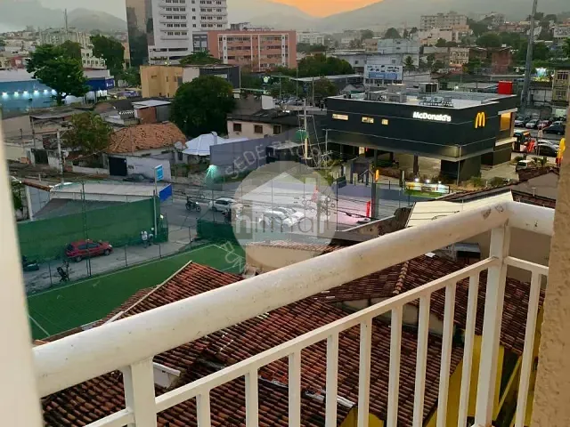 Apartamento 2 quartos e 1 banheiro, à venda, no bairro Taquara em Rio de Janeiro