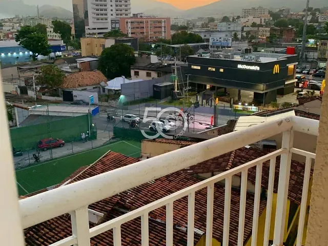 Apartamento 2 quartos e 1 banheiro, à venda, no bairro Taquara em Rio de Janeiro