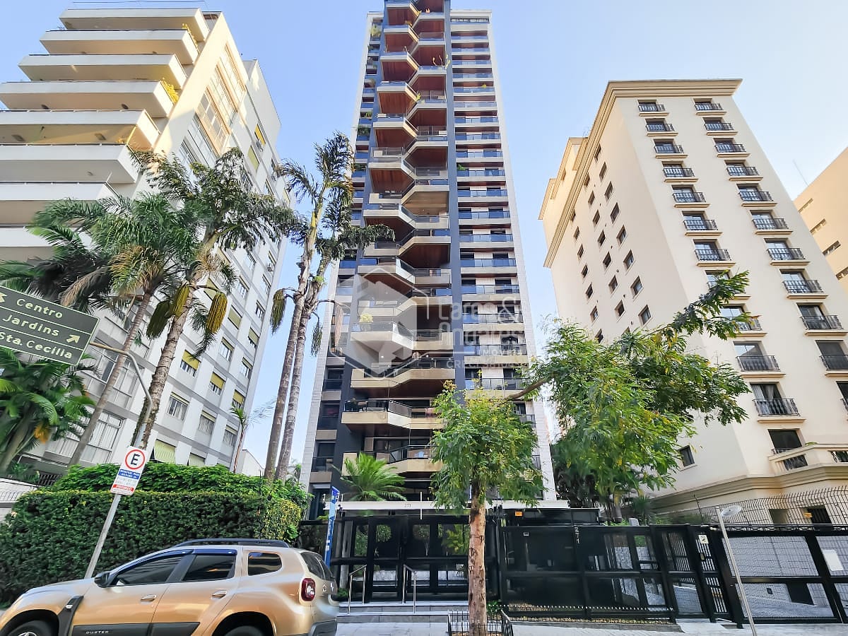 Apartamento, 4 quartos, 245 m² - Foto 1