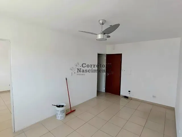Sala para alugar, no bairro Centro em Jacareí