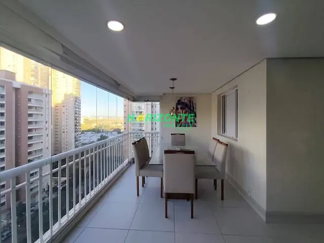Apartamento com 125m² 3 quartos e 2 banheiros, à venda, no bairro Condomínio Royal Park em São José dos Campos