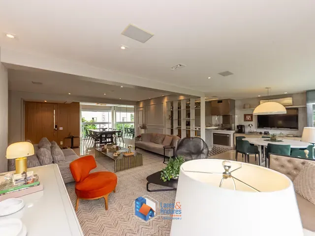Apartamento com 198m² 3 quartos e 5 banheiros, à venda, no bairro Chácara Klabin em São Paulo