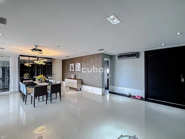 Apartamento 3 quartos e 4 banheiros, à venda, no bairro Vila Gomes Cardim em São Paulo