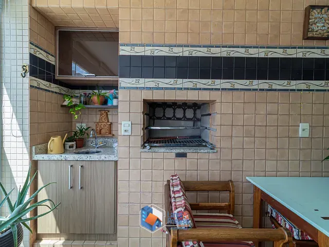 Apartamento com 245m² 3 quartos e 5 banheiros, à venda, no bairro Vila Hamburguesa em São Paulo