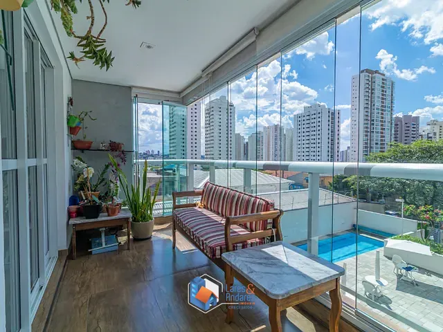Apartamento com 245m² 3 quartos e 5 banheiros, à venda, no bairro Vila Hamburguesa em São Paulo