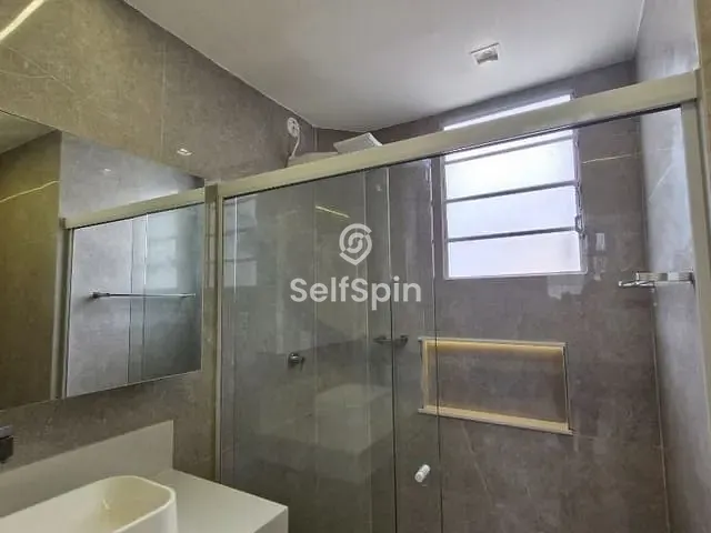 Apartamento 2 quartos e 2 banheiros, para alugar, no bairro Icaraí em Niterói