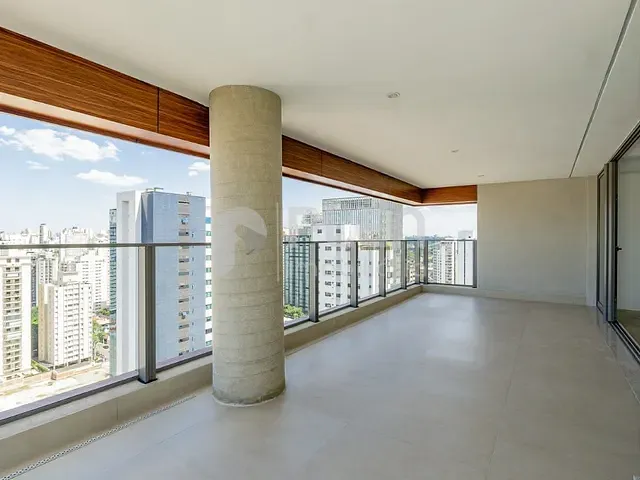 Apartamento 4 quartos e 4 banheiros, à venda, no bairro Campo Belo em São Paulo