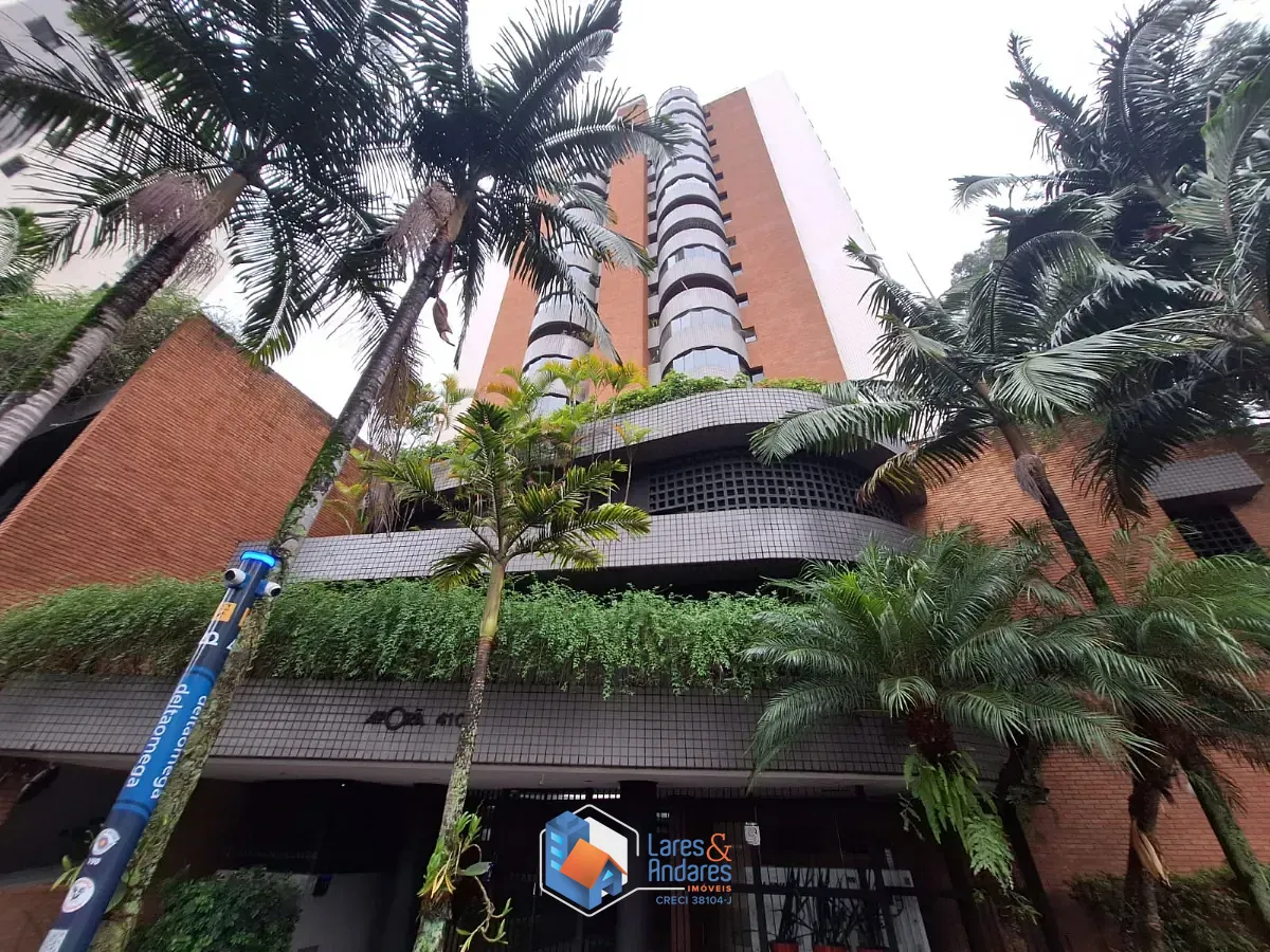 Apartamento, 3 quartos, 229 m² - Foto 2