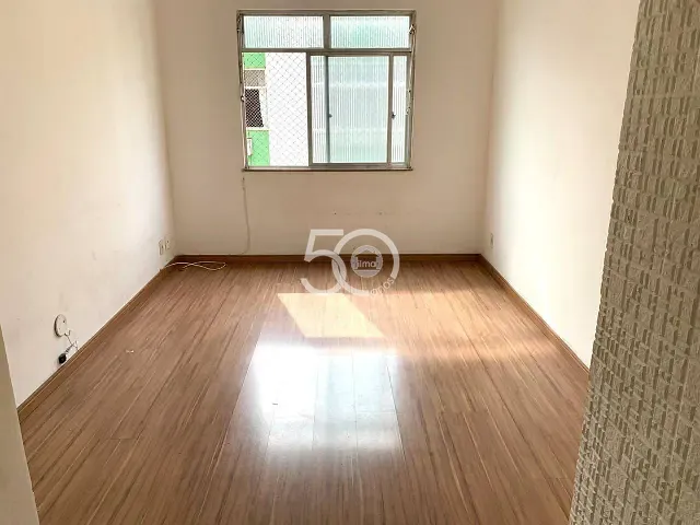 Apartamento com 47m² 2 quartos e 1 banheiro, à venda, no bairro Olaria em Rio de Janeiro