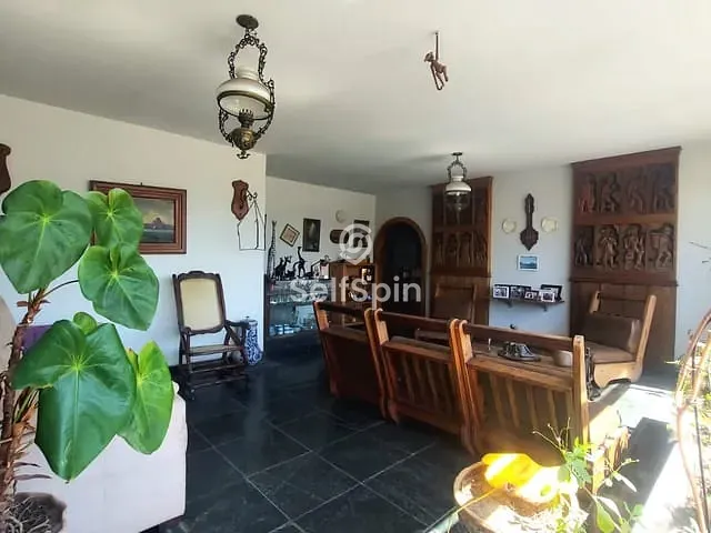 Apartamento 4 quartos e 3 banheiros, para alugar, no bairro Icaraí em Niterói