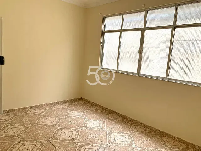Apartamento 2 quartos e 1 banheiro, à venda, no bairro Vila da Penha em Rio de Janeiro