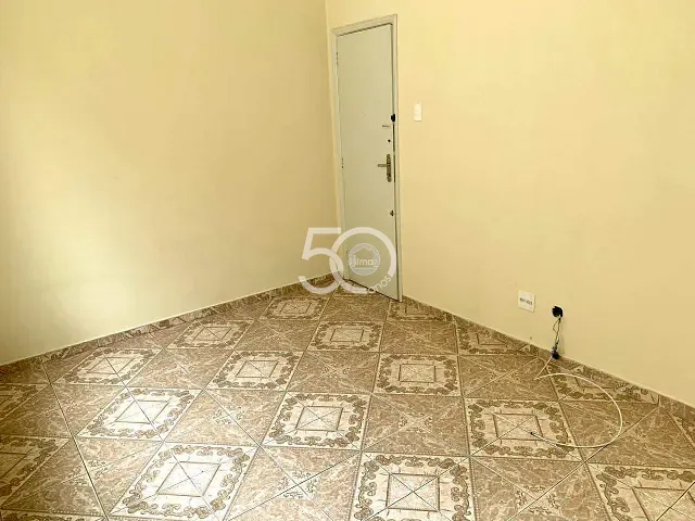 Apartamento 2 quartos e 1 banheiro, à venda, no bairro Vila da Penha em Rio de Janeiro