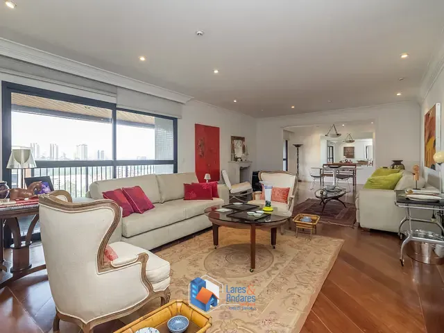 Apartamento com 300m² 4 quartos e 6 banheiros, à venda, no bairro Vila Andrade em São Paulo