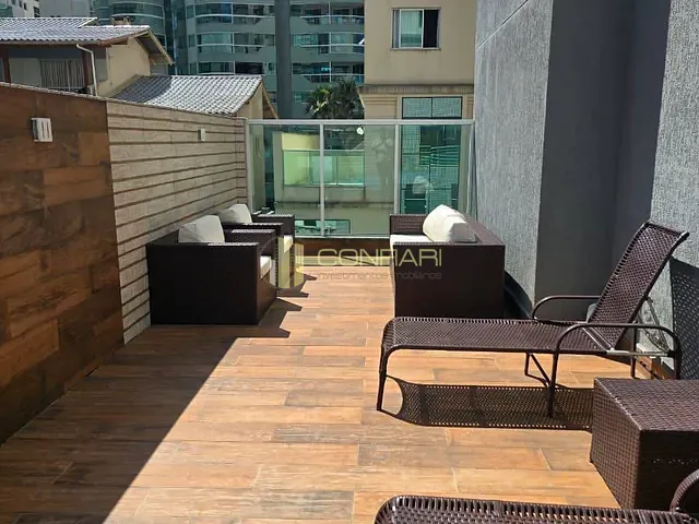 Apartamento com 156m² 3 quartos e 4 banheiros, à venda, no bairro Meia Praia em Itapema