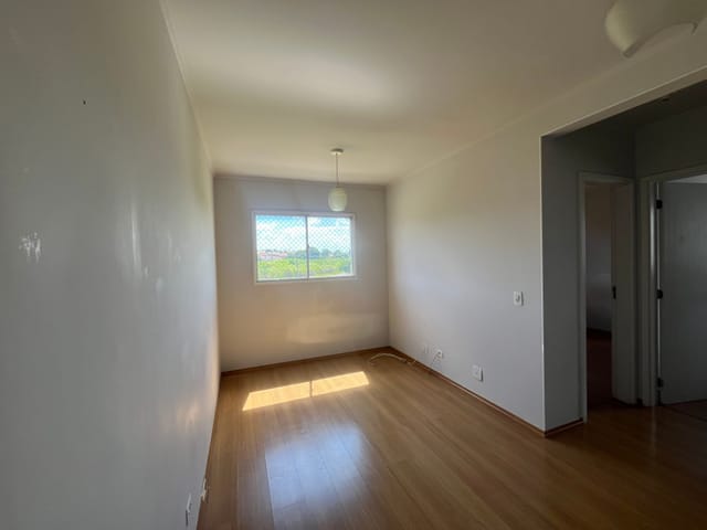 Foto do Apartamento - Apartamento para venda - Residencial Vila dos Ipês - 2 Quartos - 1 Banheiro - Sala 2 ambientes - Cozinha planejada - Banheiro com armário - 1 Garagem | Guepardo Imob