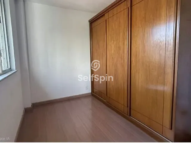 Apartamento 2 quartos e 1 banheiro, para alugar, no bairro Santa Rosa em Niterói