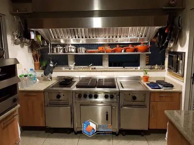 Apartamento com 290m² 4 quartos e 5 banheiros, à venda, no bairro Itaim Bibi em São Paulo
