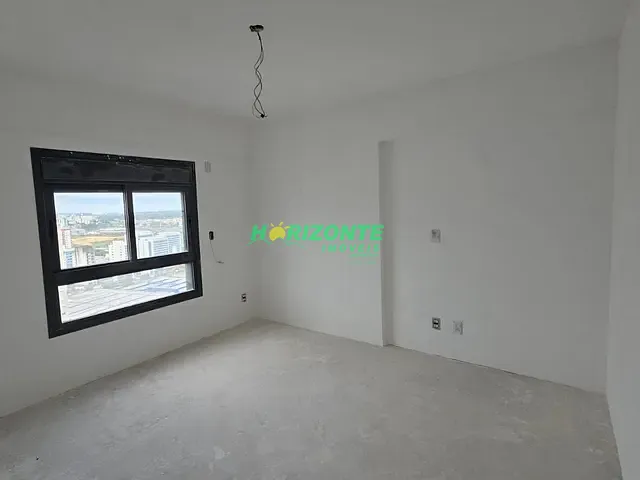Apartamento com 92m² 3 quartos e 3 banheiros, à venda, no bairro Condomínio Royal Park em São José dos Campos